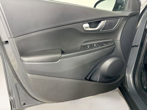 Certified 2023 Hyundai Kona SEL w/ Convenience Package AWD/4WD image 13