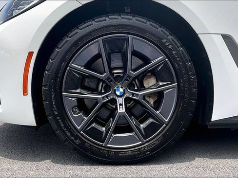 Used 2023 BMW i4 eDrive35 RWD image 8