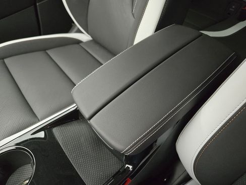 New 2025 Buick Envision Sport Touring image 31