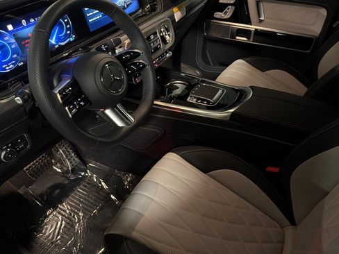 New 2026 Mercedes-Benz G 580 w/ EQ Technology image 9