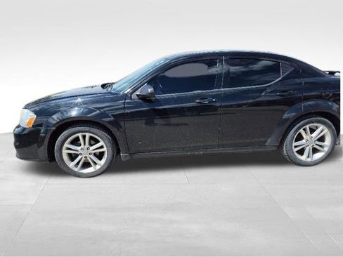 Used 2012 Dodge Avenger SE FWD image 10