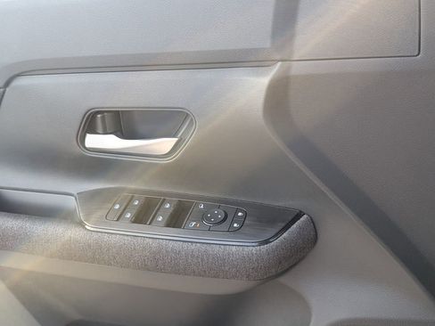 New 2026 Nissan Kicks SV w/ SV Premium Package FWD image 20