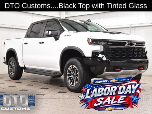 Used 2025 Chevrolet Silverado 1500 ZR2 w/ Technology Package AWD/4WD image 1