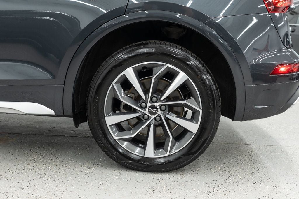Used 2021 Audi Q5 2.0T Premium Plus w/ Premium Plus Package AWD/4WD image 35