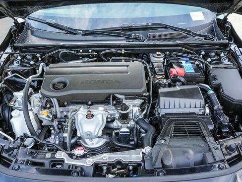 Used 2025 Honda Civic Sport image 30