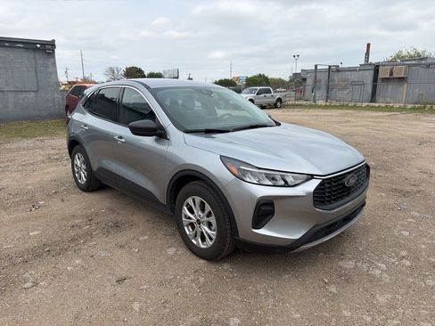 Used 2024 Ford Escape Active image 1