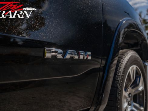 Used 2020 RAM 1500 Laramie image 11