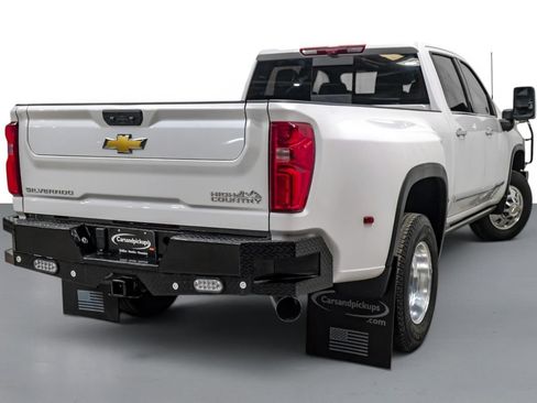 Used 2025 Chevrolet Silverado 3500 High Country w/ High Country Premium Package AWD/4WD image 6
