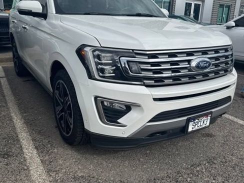 Used 2021 Ford Expedition Limited AWD/4WD image 3
