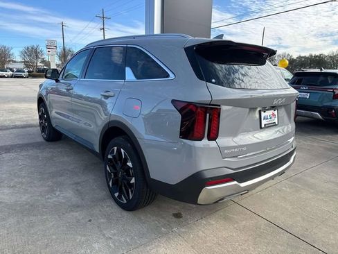 New 2026 Kia Sorento S AWD/4WD image 7