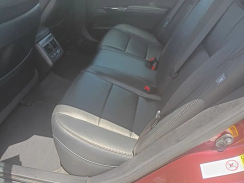 Used 2014 Toyota Avalon Limited w/ Technology Package FWD image 18