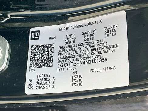 Used 2022 Chevrolet Colorado ZR2 w/ ZR2 Midnight Special Edition AWD/4WD image 32