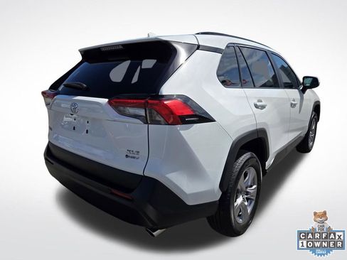 Used 2025 Toyota RAV4 XLE AWD/4WD image 8