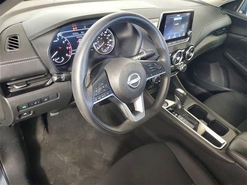 Used 2024 Nissan Sentra SV w/ Trunk Package image 10