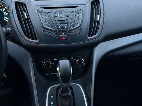 Used 2014 Ford Escape SE image 17