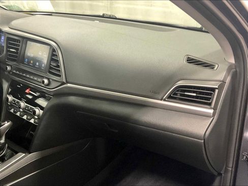 Used 2020 Hyundai Elantra SEL w/ Cargo Package (C1) image 13