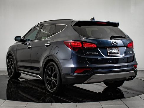 Used 2017 Hyundai Santa Fe Sport image 6