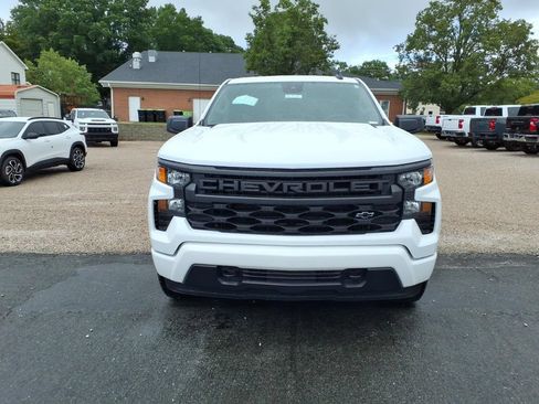 Used 2025 Chevrolet Silverado 1500 Custom w/ Turbomax Blackout Package AWD/4WD image 2