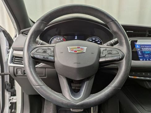 Certified 2023 Cadillac XT4 Sport w/ Cold Weather Package AWD/4WD image 10