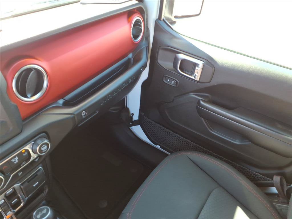 Used 2021 Jeep Wrangler Unlimited Rubicon AWD/4WD image 34