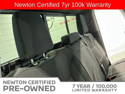 Used 2026 GMC Sierra 1500 SLE w/ Preferred Package RWD image 18