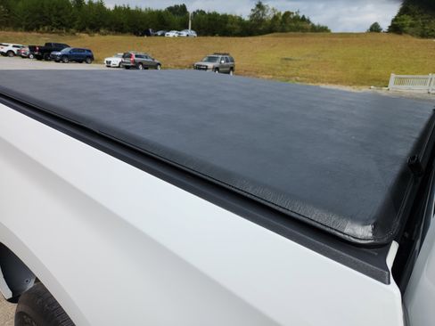 Used 2022 Chevrolet Silverado 1500 LT w/ All Star Edition Plus image 46