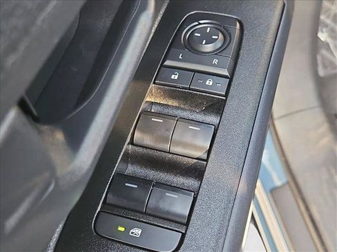 Certified 2025 Toyota 4Runner TRD Sport AWD/4WD image 11