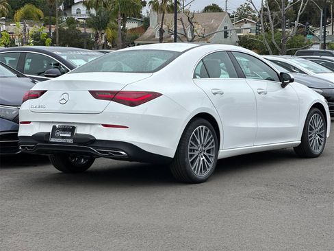 New 2025 Mercedes-Benz CLA 250 image 3