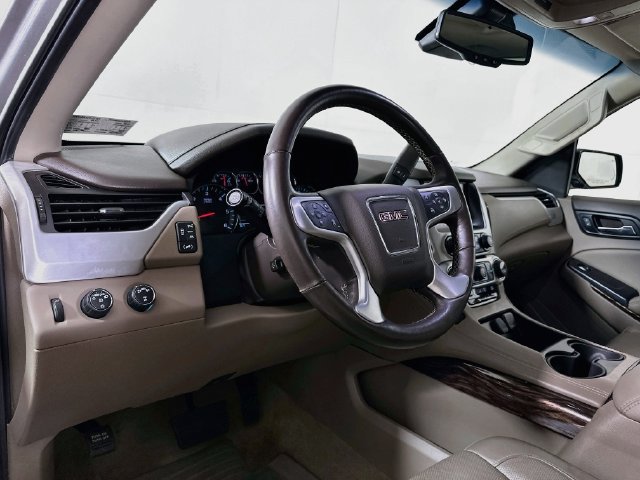 Used 2018 GMC Yukon SLT w/ Open Road Package AWD/4WD image 11