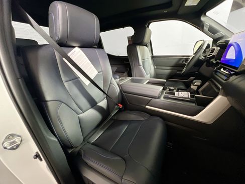 New 2026 Toyota Tundra Platinum AWD/4WD image 31