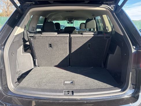 Used 2025 Volkswagen Atlas SE image 5