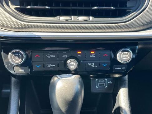 Certified 2024 Jeep Compass Trailhawk w/ Trailhawk Convenience Group AWD/4WD image 36