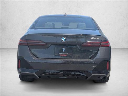 New 2027 BMW 530i w/ M Sport Package RWD image 5