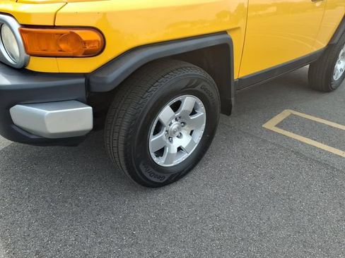 Used 2007 Toyota FJ Cruiser 4WD image 4