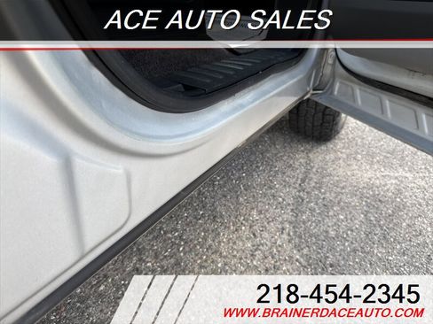 Used 2018 Ford F150 XLT image 10