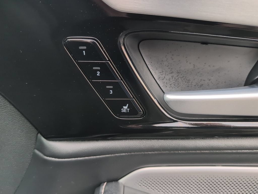 Certified 2026 Acura MDX w/ Technology Package AWD/4WD image 59
