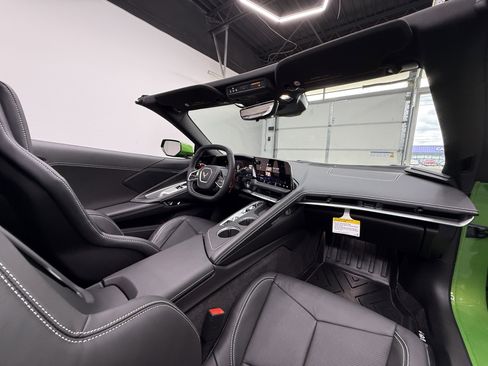 Used 2026 Chevrolet Corvette Stingray Coupe w/ Battery Protection Package RWD image 32