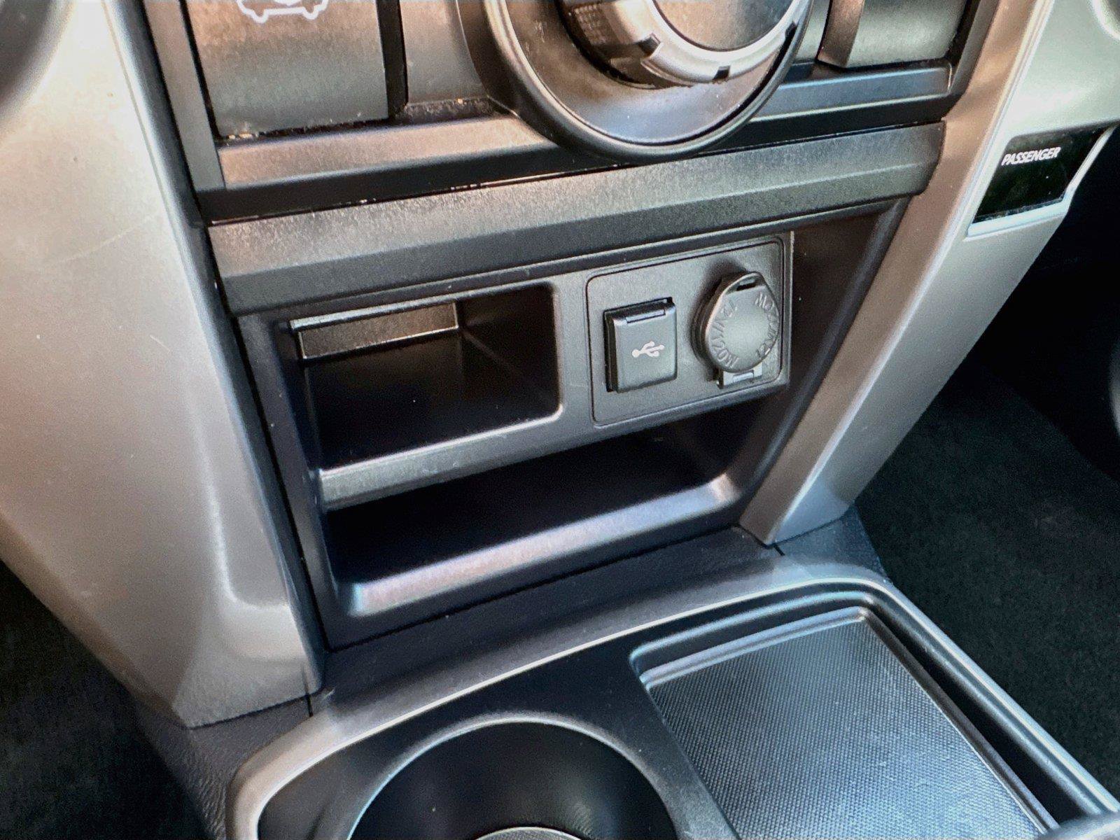 Used 2022 Toyota 4Runner SR5 Premium w/ Moonroof Package RWD image 22