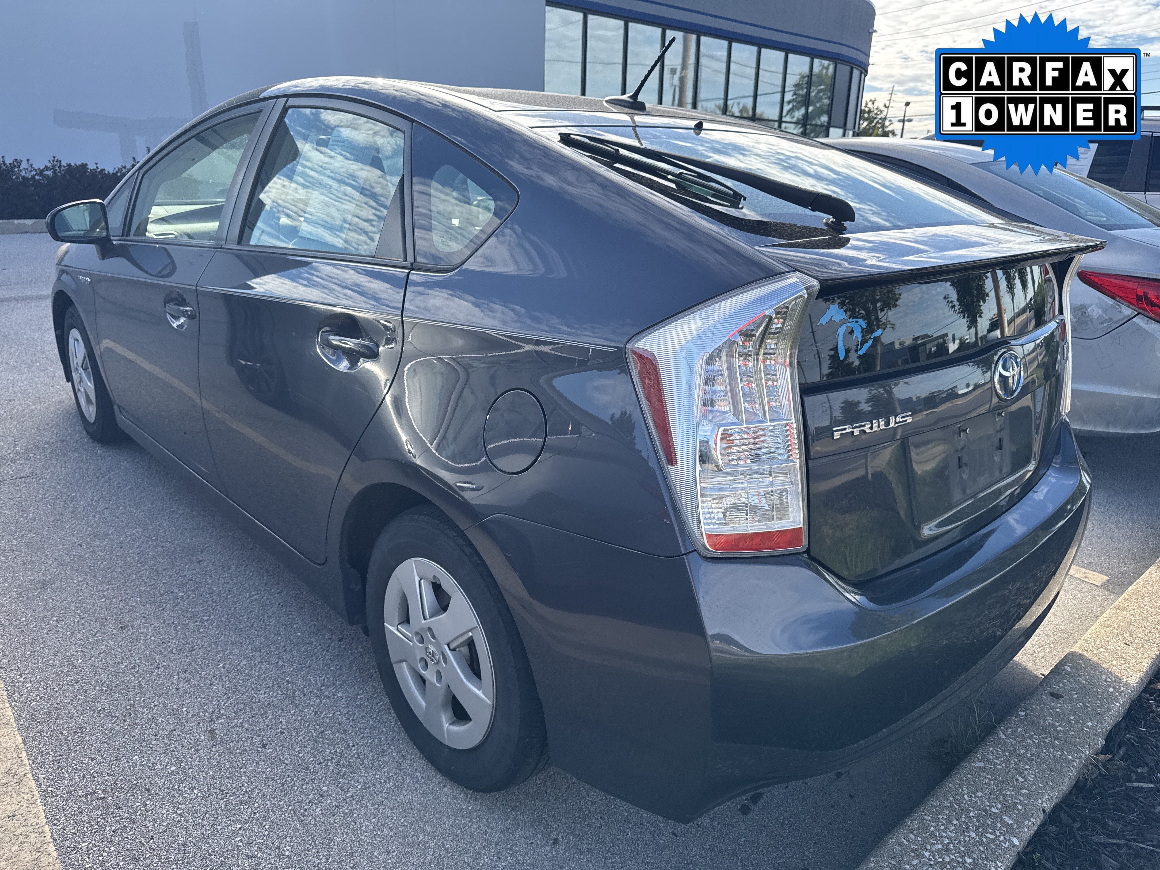 Used 2011 Toyota Prius Two FWD image 3