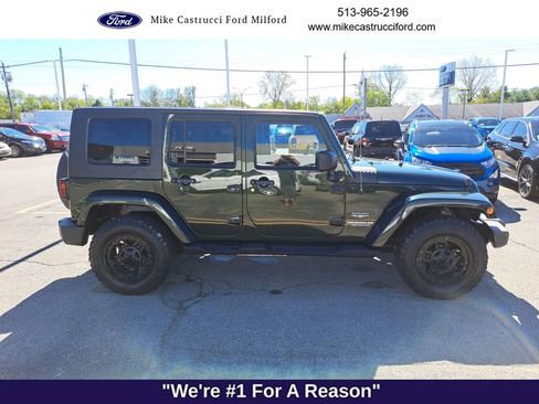 Used 2010 Jeep Wrangler Unlimited Sahara w/ Dual Top Group image 6