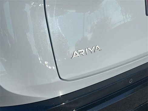 Certified 2024 Nissan Ariya FWD image 6