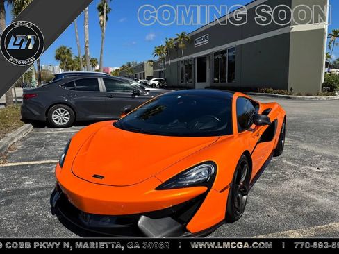 Used 2016 McLaren 570S Coupe RWD image 1