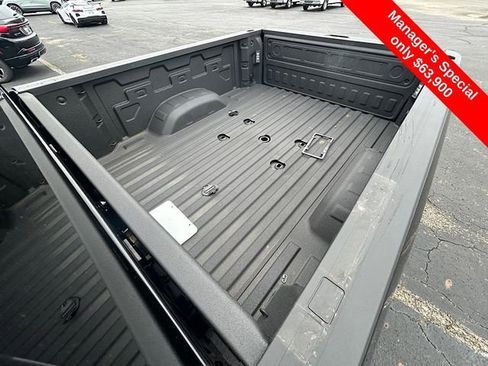 Used 2025 Chevrolet Silverado 3500 LT image 22