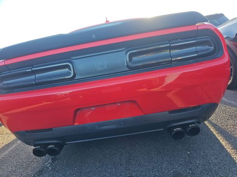 Used 2018 Dodge Challenger R/T Scat Pack image 5