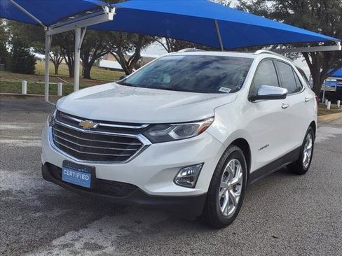 Used 2021 Chevrolet Equinox Premier image 2