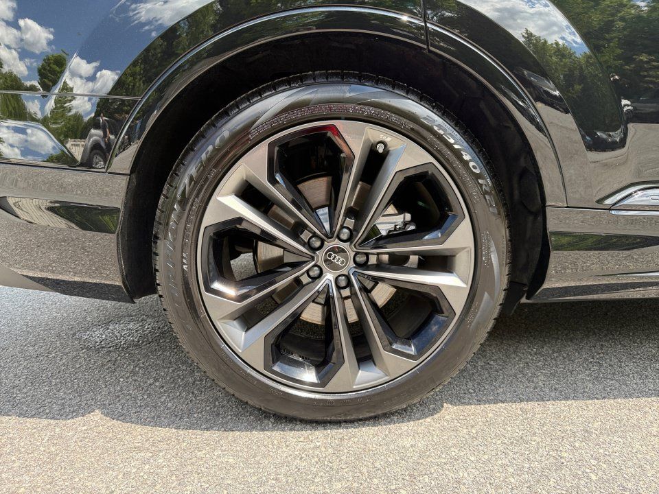 Certified 2026 Audi Q7 3.0T Premium Plus AWD/4WD image 23
