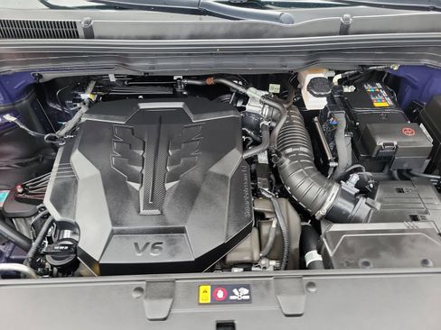 Used 2024 Kia Carnival LX FWD image 30