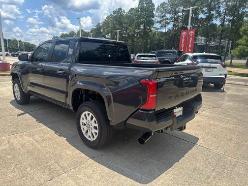Certified 2026 Toyota Tacoma SR5 RWD image 3