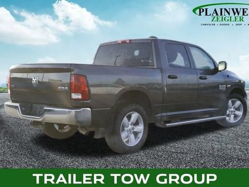 Used 2023 RAM 1500 Classic SLT image 3