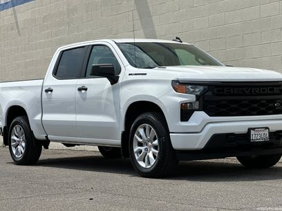 Used 2025 Chevrolet Silverado 1500 Custom w/ LPO, Dark Essentials Package
